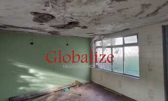 Imagem 3: Casa com quintal para reforma à venda no bairro do Estuário em Santos por R$ 650.000,00