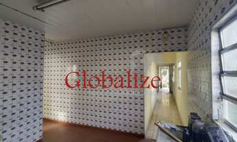 Imagem 5: Casa com quintal para reforma à venda no bairro do Estuário em Santos por R$ 650.000,00