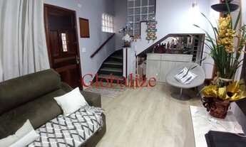 Imagem 3: Casa em Vila à venda com 2 quartos, 2 banheiros, churrasqueira na Vila Mathias em Santos p