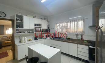 Imagem 6: Casa com 3 dormitórios, área de lazer, churrasqueira no Marapé em Santos