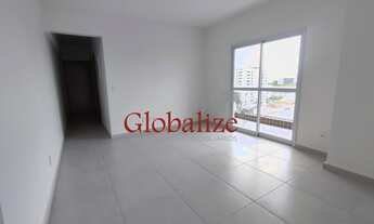 Imagem 3: Apartamento à venda com 2 dormitórios, vaga demarcada no bairro Vila Belmiro em Santos por