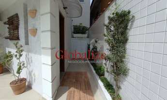 Imagem 3: Linda casa Duplex com 2 suítes e 2 quartos para venda e locação no bairro Embaré Santos/SP