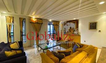 Imagem: Sobrado maravilhoso com piscina 4 suítes