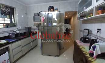 Imagem 7: Apartamento térreo com 2 dormitórios com vaga de garagem no bairro Aparecida em Santos