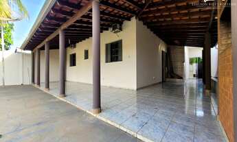 Imagem 2: ÓTIMA CASA EM ALVENARIA, com 240,85 metros quadrados, edificada em um terreno com 528,00 m