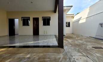 Imagem 4: ÓTIMA CASA EM ALVENARIA, com 240,85 metros quadrados, edificada em um terreno com 528,00 m