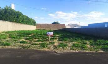 Imagem 3: TERRENO muito bem localizado no Bairro Azenha, na Av. Faustino Rodrigues Azenha, President