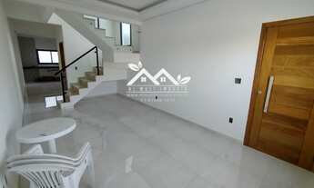 Imagem 3: Sobrado com 3 dormitórios, sendo 1 suíte com 111m² no Jardim Universo