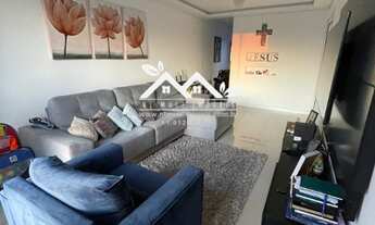 Imagem: Sobrado com 3 suítes e quintal no Jardim