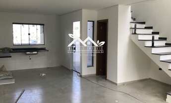 Imagem 2: Casa a venda com 03 dormitórios 04 vagas de garagem com 100m² na Vila Lavínia em Mogi das