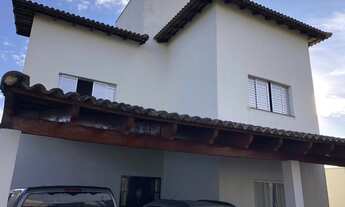 Imagem: Casa, 3 dormitórios, 1 suítes, 3 banheiro