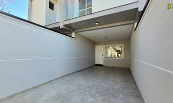 Imagem: Casa a Venda, 3 Suítes, 2 Vagas de Garagem