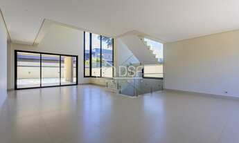 Imagem 3: Imperdível: Casa à venda em Alphaville, Santana de Parnaíba-SP, com 4 quartos, 4 suítes e