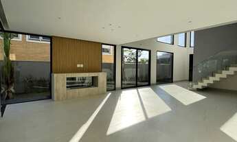 Imagem 1: CASA RESIDENCIAL em SANTANA DE PARNAÍBA - SP, TAMBORÉ