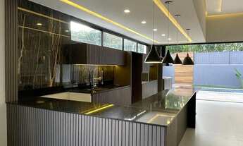 Imagem 4: CASA RESIDENCIAL em SANTANA DE PARNAÍBA - SP, TAMBORÉ