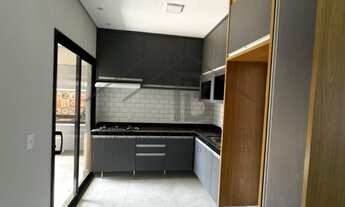 Imagem 7: Belíssimo Sobrado a Venda no Residencial Gran Reserve em Indaiatuba São Paulo. Cidade mara