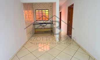 Imagem 2: OPORTUNIDADE Oportunidade casa com t3 dormitórios sendo 1 suite com ótima localização próx