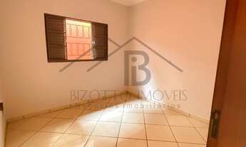 Imagem 3: OPORTUNIDADE Oportunidade casa com t3 dormitórios sendo 1 suite com ótima localização próx