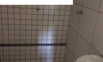 Imagem 7: 3 dormitórios, 1 suítes, 2 banheiro, 2 vagas na garagem, 218M² de Área Construída