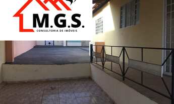 Imagem 6: 3 dormitórios, 1 suítes, 2 banheiro, 2 vagas na garagem, 218M² de Área Construída