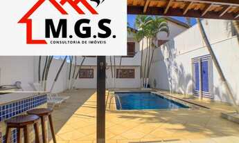 Imagem 6: 3 dormitórios, 1 suítes, 3 banheiro, 4 vagas na garagem, 290M² de Área Construída