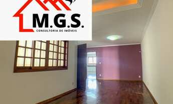 Imagem 3: 3 dormitórios, 1 suítes, 3 banheiro, 4 vagas na garagem, 300M² de Área Construída