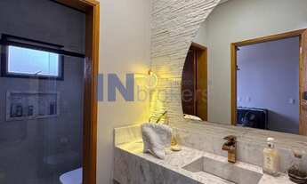 Imagem 6: Casa de Condomínio de Alto Padrão à Venda em Jundiaí-SP - 4 quartos, 3 suítes, 2 salas, 4