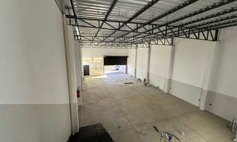 Imagem 2: Excelente Oportunidade: Galpão Comercial à Venda em Franca-SP, Jardim Botânico - 2 Salas