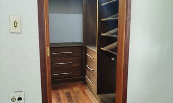 Imagem 6: Casa de luxo à venda em Franca-SP, bairro Santo Agostinho: 4 quartos, 2 suítes, 5 banheiro