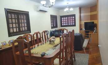 Imagem: INCRÍVEL SOBRADO C/03 QUARTOS,SENDO 1 SUITE