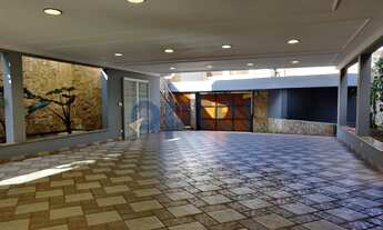 Imagem: SOBRADO COM 04 DORMITÓRIOS, SENDO TODOS