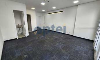 Imagem 3: Venda ou Locação - Sala Comercial de 76m2, 2 vagas no Condomínio Trilogy Office - Centro