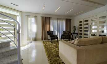 Imagem 4: Casa de Alto Padrão de 4 Suítes no Condomínio Fechado Forest Hills no Bairro Anchieta em S