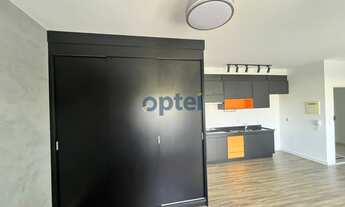 Imagem 2: Loft de 48m², semimobiliado, com varanda ampla de frente para Av. Kennedy, lazer na Cobert