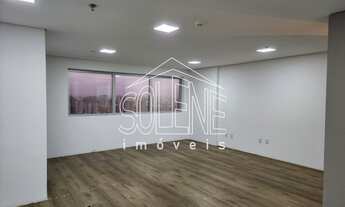 Imagem 2: SALA COMERCIAL A VENDA NO PARQUE CONTINENTAL MEDINDO 53M² COM BANHEIRO, VARANDA E 1 VAGA D