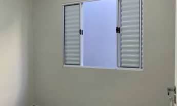 Imagem 4: Casa à Venda em Jardim Novo Cambuí - Hortolândia, 2 Quartos, Suíte e Ótimo Quintal