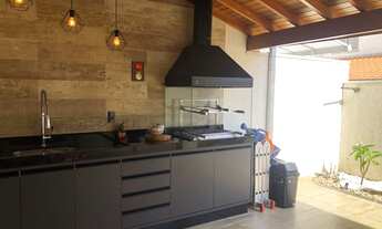 Imagem: Casa com 03 dormitórios, Suíte, 2 vagas