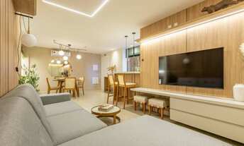 Imagem 1: 3 dormitórios, 1 suítes, 2 banheiro, 1 vaga na garagem, 82M² de Área Construída