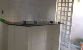 Imagem 2: Terreno inteiro com dois sobrados - entrada independente