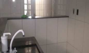 Imagem 3: Terreno inteiro com dois sobrados - entrada independente