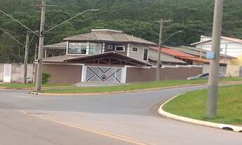 Imagem: Linda casa no JARDIM SANTA JÚLIA 3 quartos