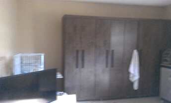 Imagem 3: Casa sobrado com racho