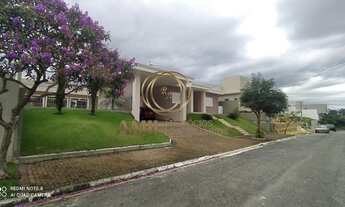 Imagem: RA AMIL VENDE Casa Térrea, 03 Suítes