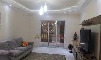 Imagem 2: Sobrado / Parque dos Princípes / 03 dormitórios sendo 01 Suite / 250m²/ São José dos C