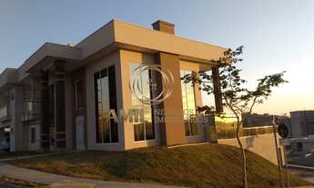 Imagem: Casa em condomínio de alto padrão - Colinas