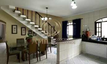 Imagem: CASA, 3 DORMITÓRIOS, JACAREÍ, 178 M²