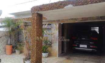 Imagem: Vende-se Casa com 3 quartos, 1 suíte, churrasqueira