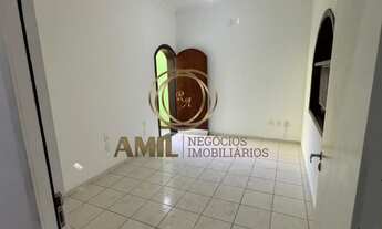 Imagem 4: Aluguel Casa Térrea com 3 Quartos e Quintal no Centro de Caçapava-SP - Ra Amil