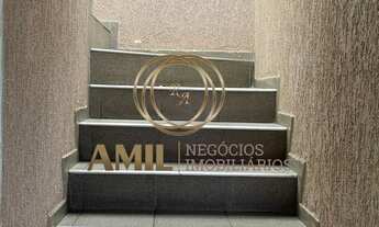 Imagem 3: Sobrado de 3 Dormitórios com Suíte e 3 Vagas Cobertas no Monte Castelo, São José dos Campo