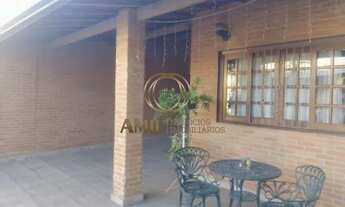 Imagem: Casa / 3 Dormitórios 1 suíte / com Edícula